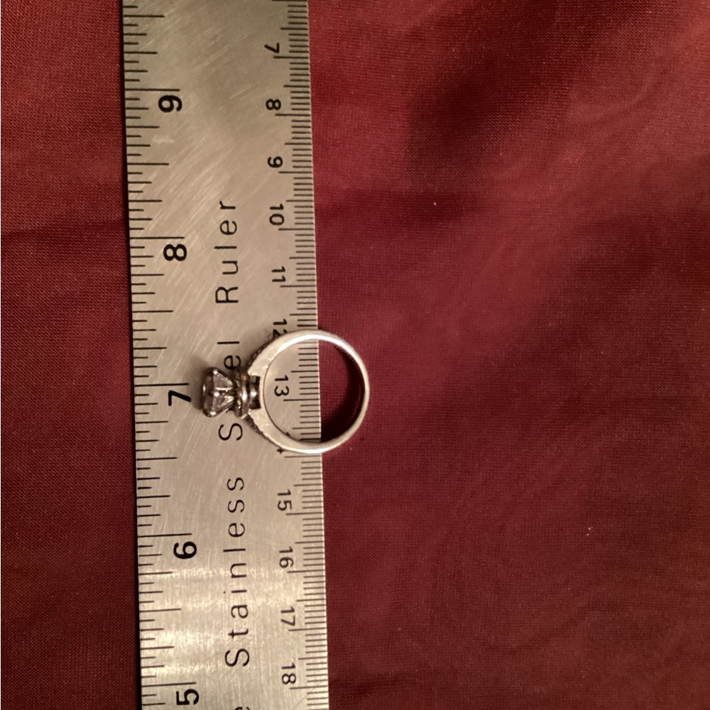 Solitaire Ring - Picture 9 of 10